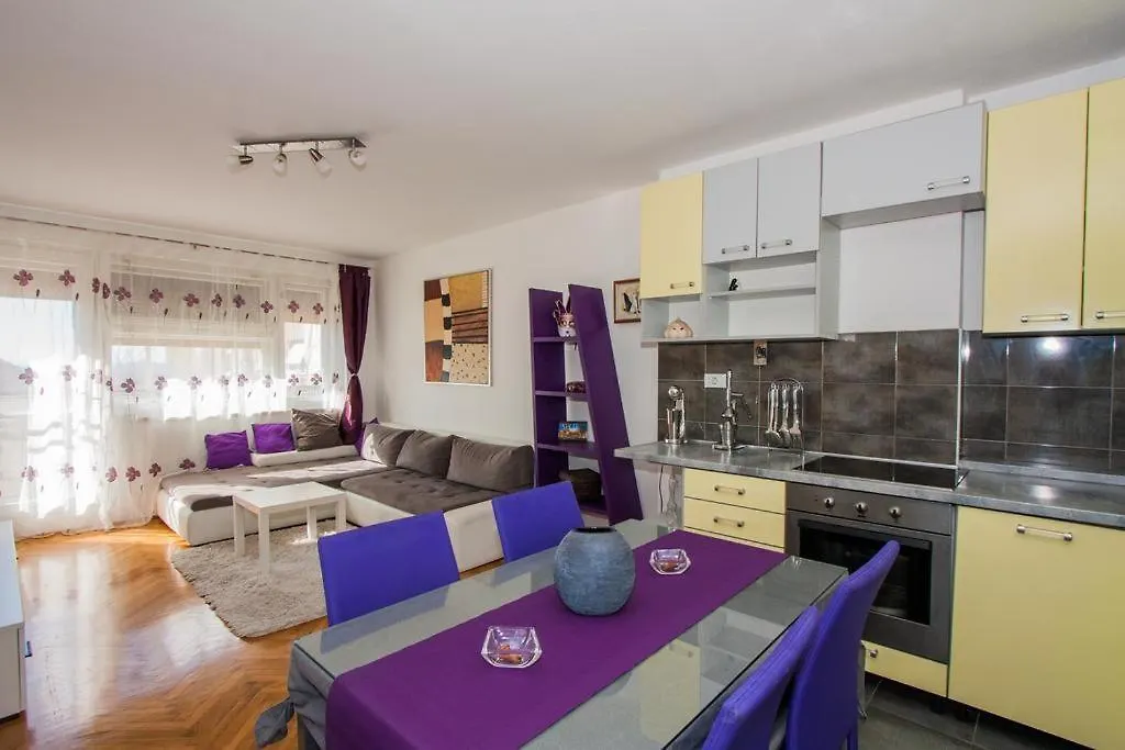 ספליט Periska Dalmatina Apartment 0*,