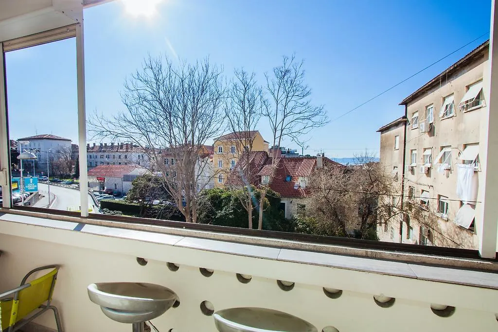 Periska Dalmatina Apartment Split